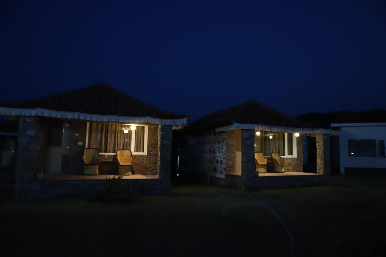 Bairāt Virat Resorts, Sariska Rajasthan מראה חיצוני תמונה