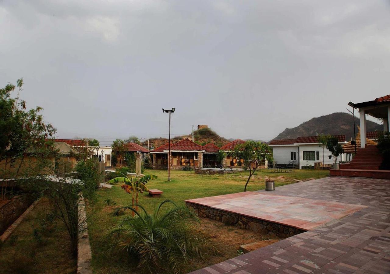 Bairāt Virat Resorts, Sariska Rajasthan מראה חיצוני תמונה