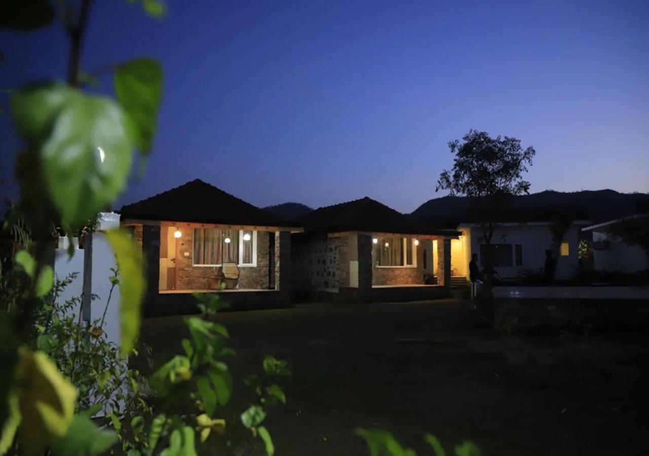 Bairāt Virat Resorts, Sariska Rajasthan מראה חיצוני תמונה