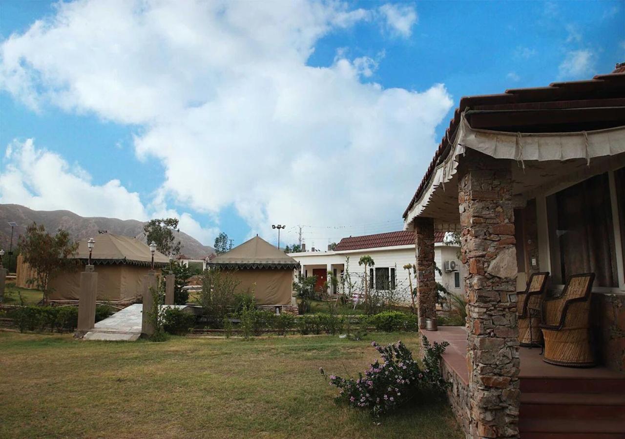 Bairāt Virat Resorts, Sariska Rajasthan מראה חיצוני תמונה