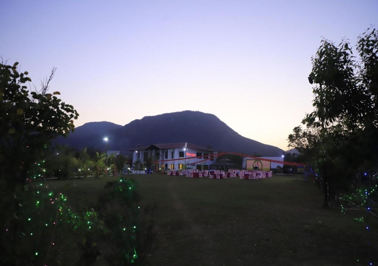 Bairāt Virat Resorts, Sariska Rajasthan מראה חיצוני תמונה