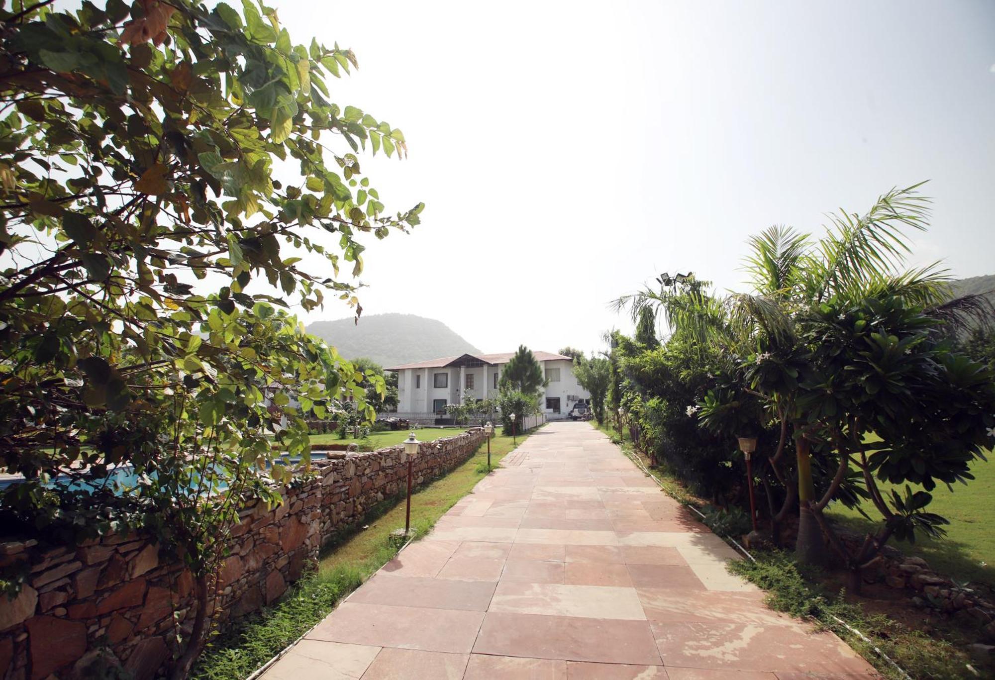 Bairāt Virat Resorts, Sariska Rajasthan מראה חיצוני תמונה