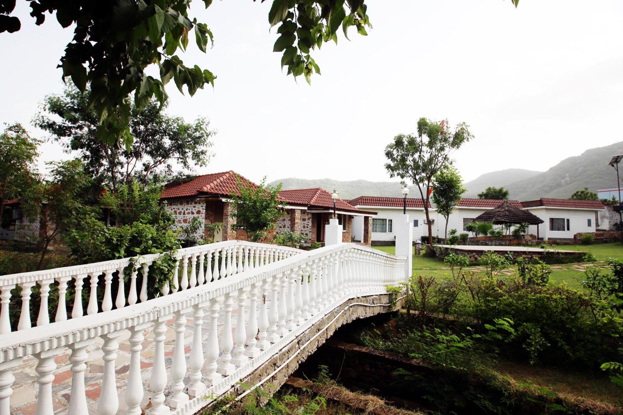 Bairāt Virat Resorts, Sariska Rajasthan מראה חיצוני תמונה